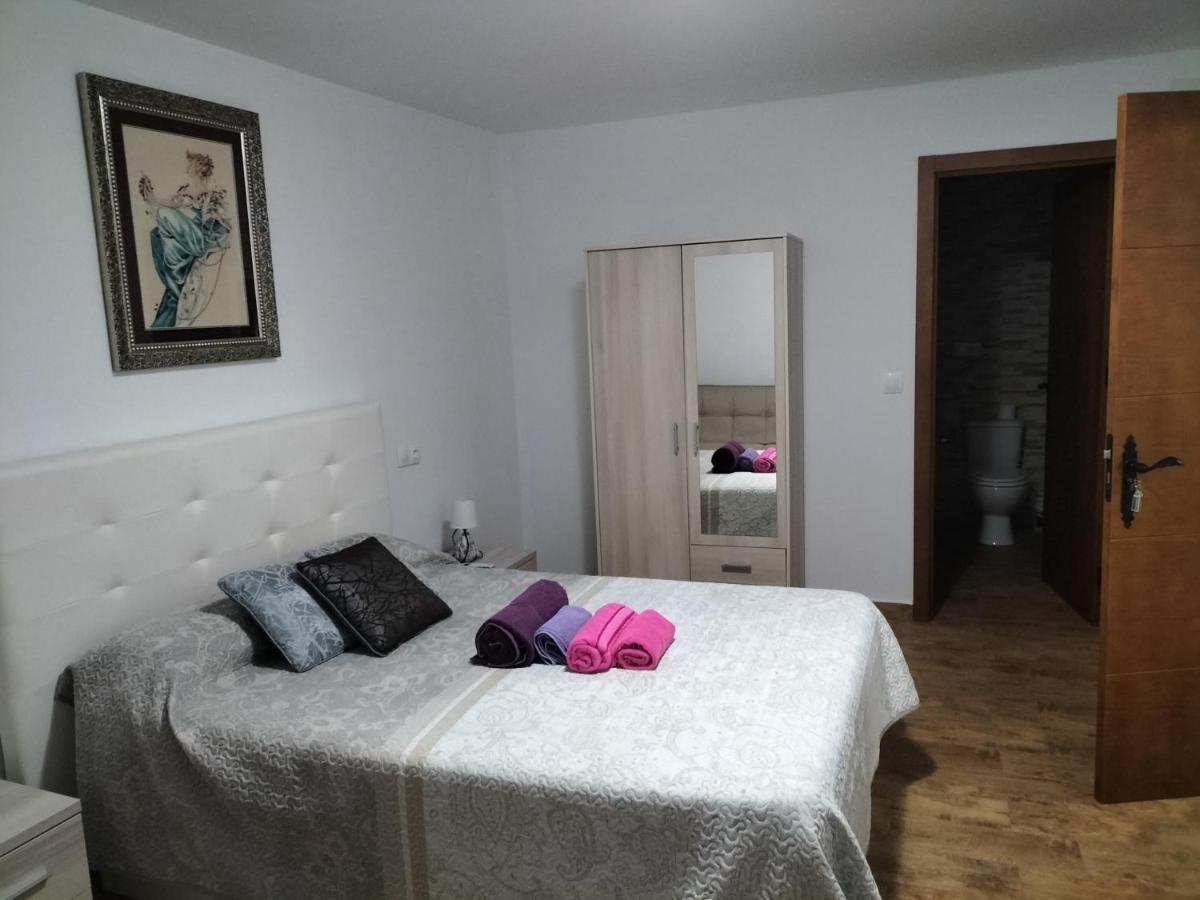 La Posaina Apartment Serradilla Ngoại thất bức ảnh